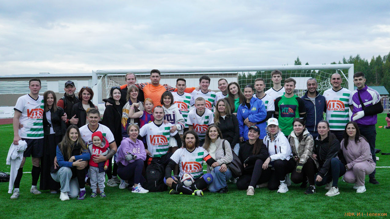 Нас очень, ну очень много!